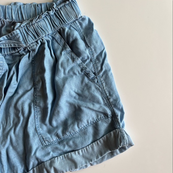 Paper Bag Shorts - Picture 3 of 3